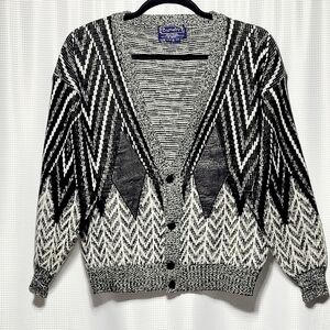 VTG Barnaby Men’s Grandpa Chevron Knit & Leather Diamond Accent Cardigan (XL)